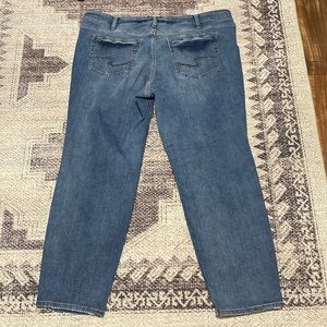 Silver jeans. Women’s size 24. Length is 31 inches long.